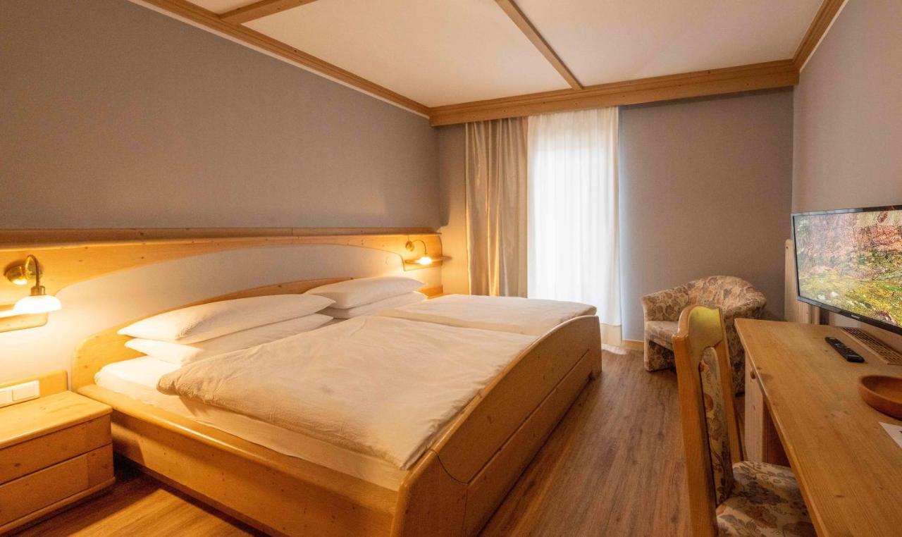 Hotel Hellweger كامبو توريس المظهر الخارجي الصورة